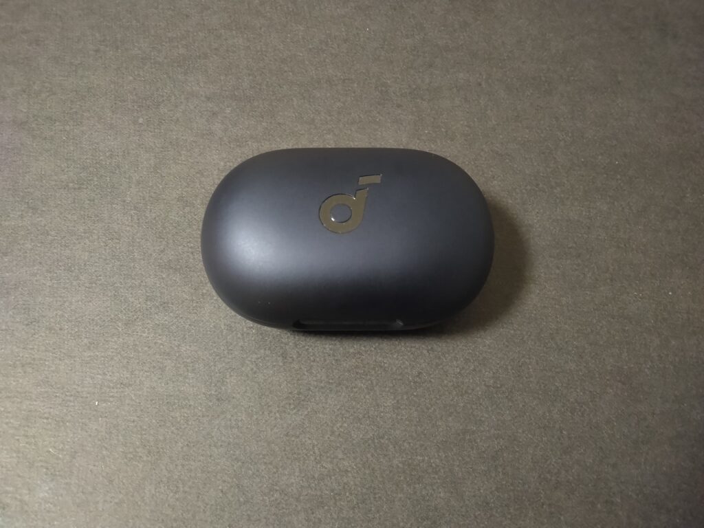 Anker Soundcore A40の充電ケース